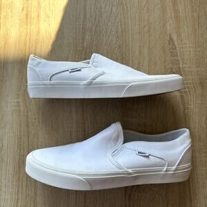 VANS Women's Asher Canvas Slip On Sneaker Size 11 White